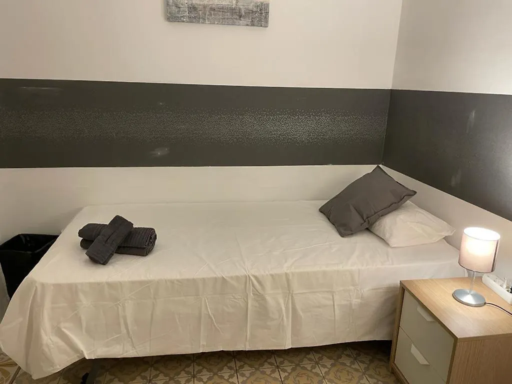 Hostel Des Artistes Barcelona