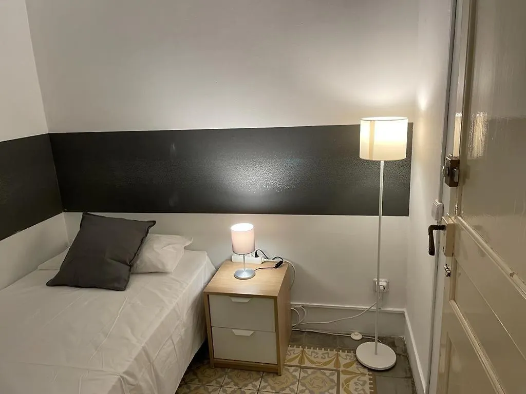 Des Artistes Hostel Barcelona Spain