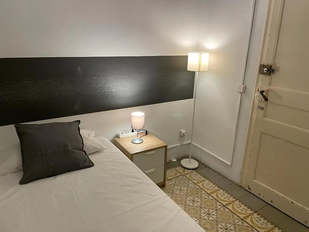 Albergue A Pousada Des Artistes Barcelona