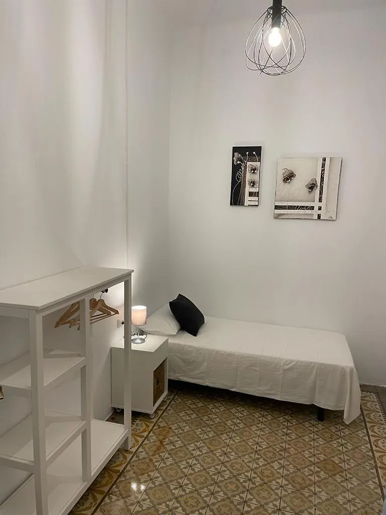 Hostel Des Artistes Barcelona Hiszpania