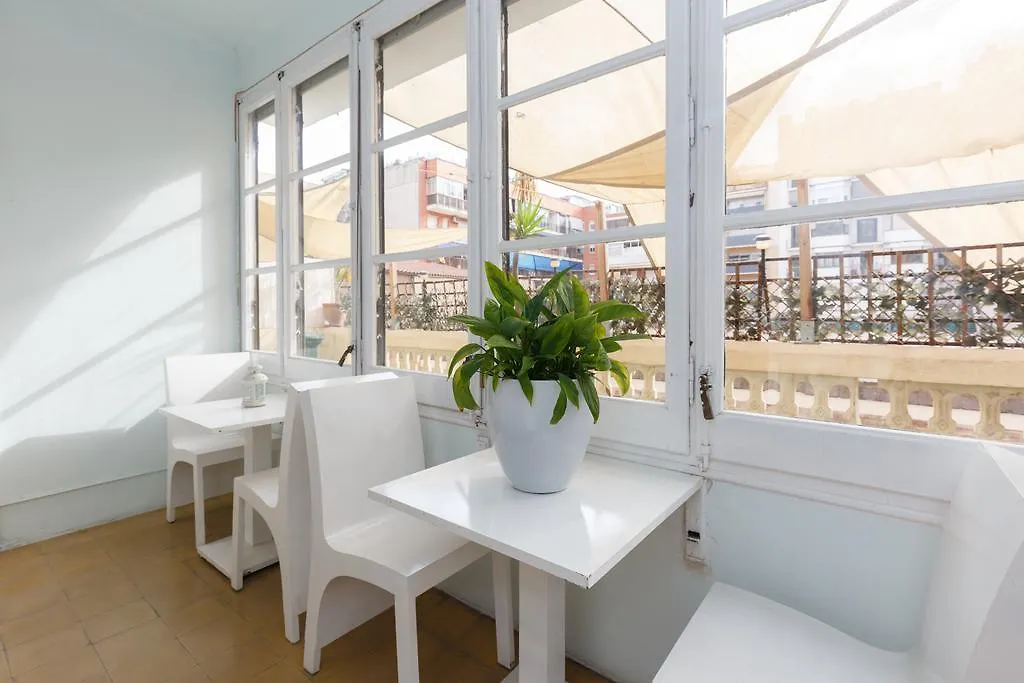 Hostel Des Artistes Barcelona